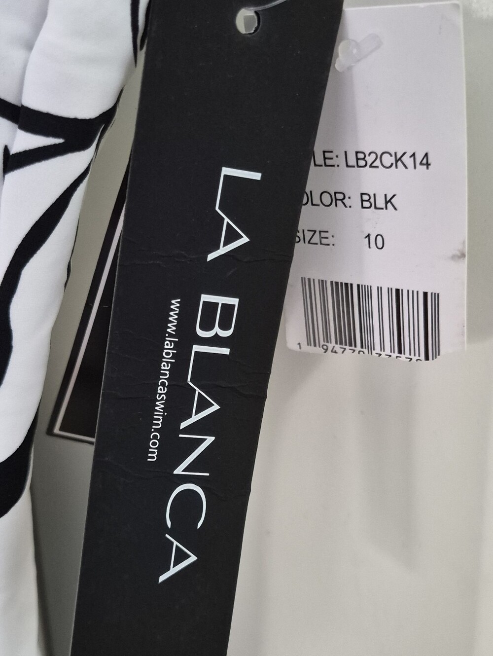 NWT LA BLANCA Moonlit Silhouette 1-shoulder keyhole swimsuit Black & White Sz.10 - Picture 6 of 11